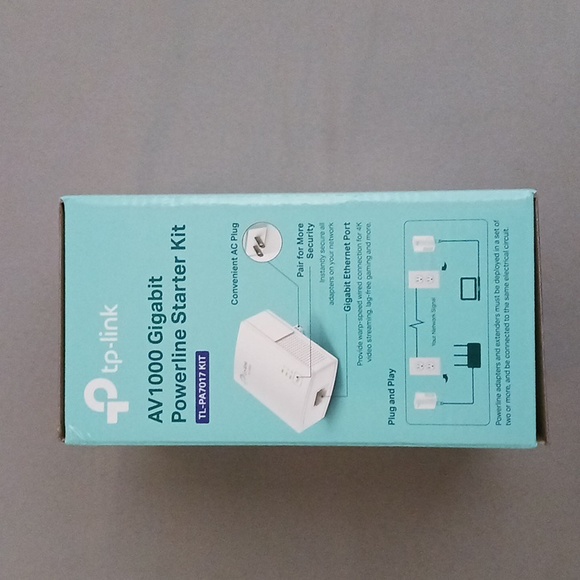 TP Link AV1000 Gigabit Powerline Ethernet Adapter Kit - Picture 6 of 7